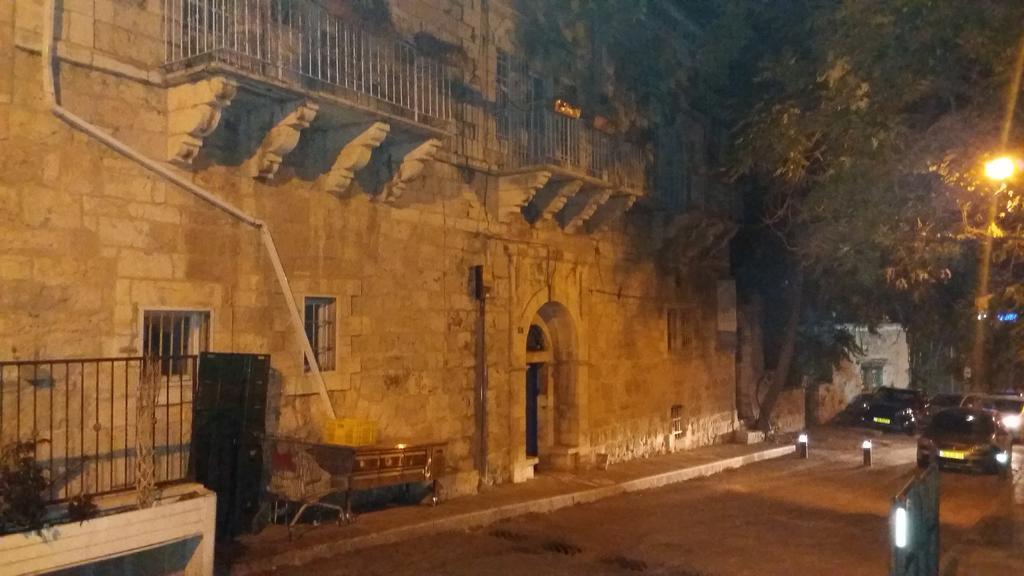בית הארחה רוזרי סיסטר עין כרם * ירושלים